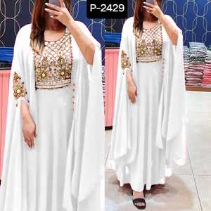 Les femmes indiennes à la mode portent des collections Georgette Kurtis en rayonne décontractée et quotidienne avec impression en feuille Kurtis prix bon marché Kurtis - Product Image 5
