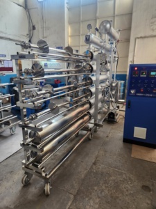 JOGSON Auto. Machine de teinture tubulaire horizontale 6 tubes TPR13/PLC Panneau de commande à interface tactile (en option) Pompe en acier inoxydable 316L - Product Image 4