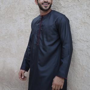 Al for Daffah Thobe pour hommes de haute qualité, élégant et confortable, vêtements traditionnels musulmans teints en fil, vêtements personnalisés Maroon Tussle Wear - Product Image 3