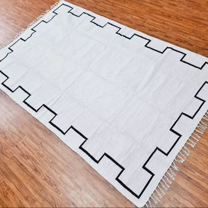 Alfombra blanca de algodón estilo marroquí hecha a mano, alfombra lavable Navajo Kilim con función antideslizante para uso doméstico - Product Image 1