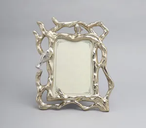 Porte-photos sur pied vintage artisanat cadre photo en métal et aluminium accessoires de décoration intérieure - Product Image 6