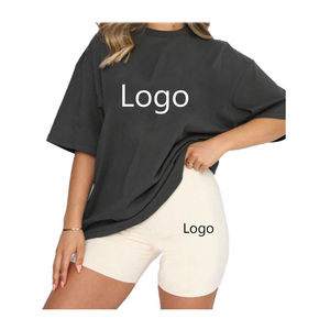 Conjunto de sudadera y pantalones cortos holgados con cuello redondo de color sólido para mujer con logotipo personalizado conjunto de dos piezas informal liso para mujer - Product Image 4