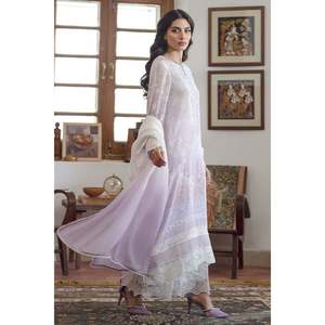 Conjunto de Traje con Pétalos Pastel para Mujer - Product Image 3