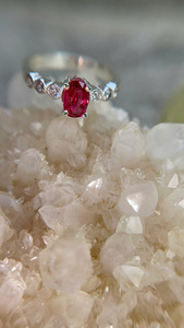 Bán Buôn Rubyana Của Phụ Nữ Nhẫn Cưới Phong Cách Cổ Điển Engagement Party Nhẫn Tự Nhiên <span class=keywords><strong>Spinel</strong></span> Đá Quý 24K Mạ Vàng Thời Trang Nhẫn - Product Image 3