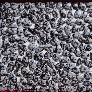 คริสตัลเกล็ดหิมะออบซิเดียนหินอัญมณี100% สีดำธรรมชาติเกรด AAA - Product Image 3