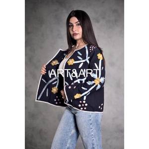 Veste matelassée courte bord à bord unisexe en coton, respirante et écologique, brodée Suzani Automne - Product Image 4