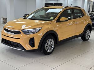 Auto Usado en Buen Estado, <span class=keywords><strong>Kia</strong></span> <span class=keywords><strong>Stonic</strong></span> SX SUV 2025, Envío a Todo el Mundo - Product Image 2