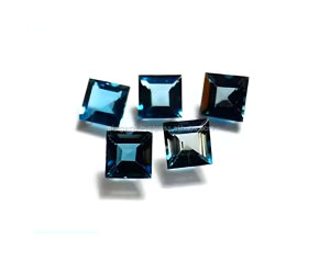 Véritable Topaze Bleue de Londres Pierre précieuse de 6mm de forme carrée à facettes Topaze Bleue de Londres Gemmes au prix de gros d'usine - Product Image 1