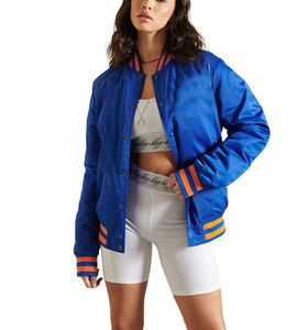 Blouson d'aviateur en satin pour femmes de couleur unie à fermeture éclair bonne qualité pour femmes design OEM universitaire de bonne qualité pour le blouson d'aviateur pour femmes - Product Image 1