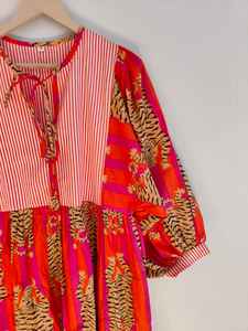 Robe maxi bohème en coton à imprimé floral à manches longues et col en V pour femmes, tenue de soirée d'été, style décontracté fait à la main - Product Image 3