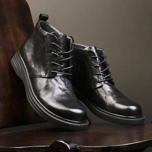 Chaussures de ville en cuir de porc de haute qualité avec revêtement imperméable et semelle intérieure souple pour hommes - Product Image 1