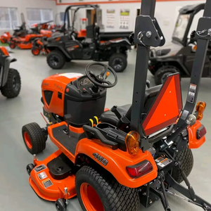 เครื่องตัดหญ้าคุณภาพระดับมืออาชีพ ใช้เชื้อเพลิงเบนซินและดีเซล ยี่ห้อคูโบต้า แบบนั่งขับ หมุนวงกลมศูนย์ และแบบตัดหญ้า  มีจำหน่าย - Product Image 1