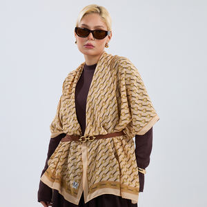 Chal de Seda de Morera 100% Pura de Lujo con Motivo Ecuestre de Cadena y Cinturón, Dobladillo Enrollado a Mano, Multifuncional, Largo - Product Image 5