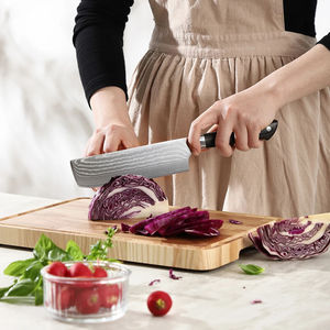 NOUVEAU Couteau de cuisine japonais en acier Damas à 67 couches de 7 pouces, couteau de chef Nakiri avec manche G10 - Product Image 5