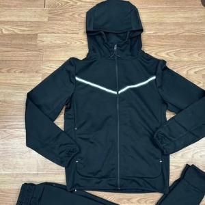 Ensemble de survêtement unisexe de haute qualité personnalisable avec logo personnalisé et design unique, ensemble de jogging - Product Image 1