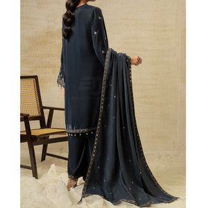 Ensemble de costume pour femmes tendance brodé, vêtements décontractés à la mode, costume brodé élégant pour femmes, personnalisé - Product Image 4
