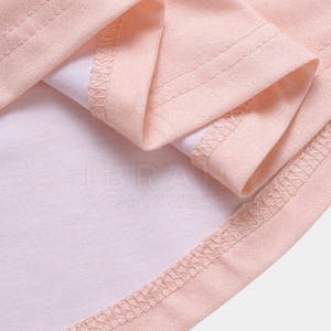 Camiseta Ligera para Hombre con Diseño Básico, Corte Holgado y Material Suave, Ideal para Atuendos Diarios en Cualquier Temporada - Product Image 5