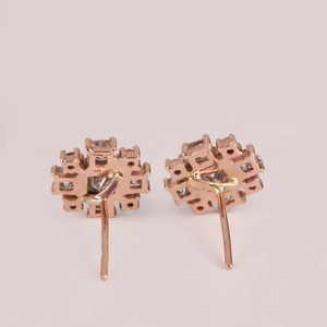 Design à la mode solide 14k or rose concepteur diamant naturel boucles d'oreilles florales usure quotidienne bijoux fins fabricant en gros - Product Image 6