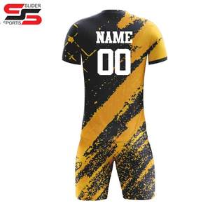 Camiseta de fútbol de poliéster de diseño personalizado para club sublimado completo, kit de uniforme de fútbol al por mayor - Product Image 2