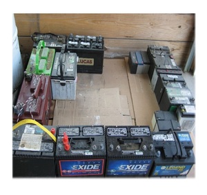 Se vende chatarra de baterías de coche usadas, baterías de plomo ácido drenadas disponibles a granel a precio barato, listas para envío inmediato - Product Image 6