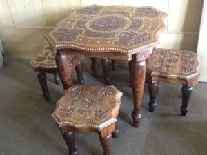 Table avec support, table portable, fabrication artisanale pakistanaise, bois massif, sculptée à la main, meilleur mobilier de jardin pliable - Product Image 5