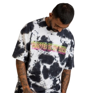 Trending Tie-Dyed & Printed 100% Camiseta de manga corta de algodón para hombres Logotipo personalizado y servicio OEM disponible - Product Image 4