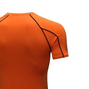 เสื้อรัดรูปสำหรับผู้ชายน้ำหนักเบา - Product Image 4