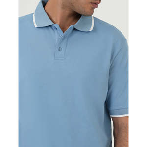 Camisa de Hombre CARILLO con Logotipo Personalizado, Elegante, Corte Regular, Sólida, Manga Corta, Tallas Grandes, Bordado Oscuro, Detalles en Color, Seda - Product Image 5