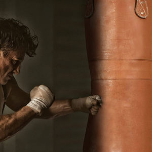 กระสอบทรายฝึกซ้อมสำหรับฝึกและออกกำลังกายในยิมกระเป๋าชกมวยสำหรับผู้ชาย - Product Image 5