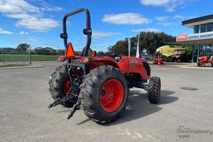 Tractor de Ruedas MX5200 de 40 HP 4WD del 2017 con Bomba de Motor y Caja de Cambios para Uso Agrícola - Mejor Precio - Product Image 3