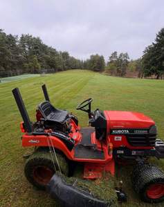 Nuevos tractores Kubota 4x4, máquina agrícola, tractor agrícola. - Product Image 5