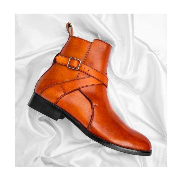 สีน้ำตาลเข้ม