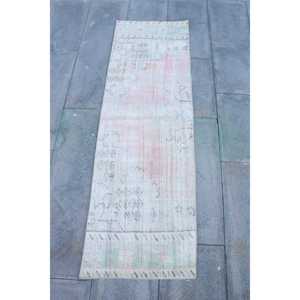 พรมขนาด 1.7x5.5 ฟุต, พรมวิ่งสไตล์ตุรกีแบบวินเทจ, พรมขนสัตว์สีขาว - Product Image 1