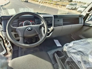 Camión Cisterna FAW 2024 |   Caja de Cambios Automática Diésel Euro 6, Bomba Hidráulica, 451-500HP, Capacidad de Carga Superior a 50T - Product Image 2