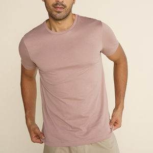 T-shirts 100% coton de haute qualité pour hommes Style décontracté à la mode pour garçons avec logo personnalisé Services OEM Vente entière T-shirts décontractés pour hommes - Product Image 1