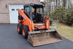 2018 Kubota SSV65 Skid Steer Loader-Compact puissant et fiable - Product Image 2