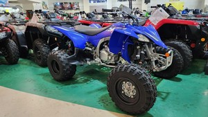 Achetez le véhicule utilitaire récréatif Yamaha YFZ 450R 2026 avec garantie de 3 ans - Product Image 1
