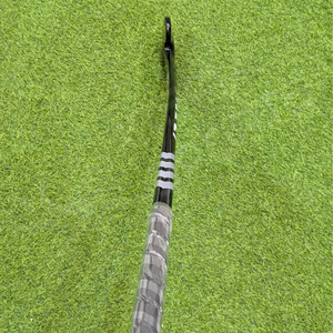 IBERIA Vente en gros de bâtons de hockey sur gazon en bois personnalisés |   Léger, durable et haute performance pour tous les niveaux. - Product Image 5