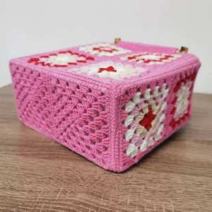 Sac fourre-tout à bandoulière en crochet fait main motif marguerite pour femmes et jeunes filles, style vintage bohème, en polyester imperméable et coton tendance - Product Image 2