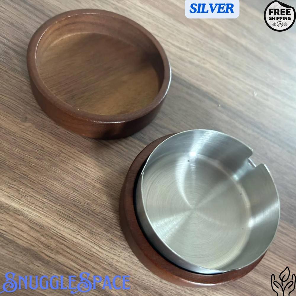 สีเทาอ่อน