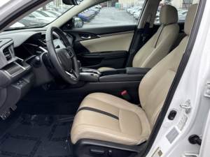 Honda Civic Touring CVT 2021 Usado en Buen Estado - Product Image 4