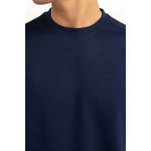 เสื้อยืดผู้ชายสไตล์สตรีทฟิตเนส รุ่นสั่งทำพิเศษ เนื้อผ้าถักระบายอากาศดี เทคนิคการฟอกสีแบบแอซิดวอช ทรงปกติ MN-TS-SS26-019-A - Product Image 2