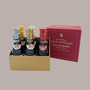 Giusti Modena - Juego de 6 Botellas de Vinagre Balsámico de Lujo en Caja de Regalo con Relieve, 100 ml - Product Image 3