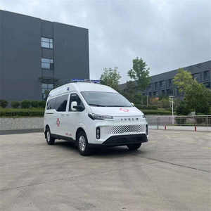 Ambulancia Usada de Cinco Plazas, 4x2, Gasolina, Transmisión Automática, para Transferencia de Pacientes de Hospital, Transferencia de Personas con Discapacidad, Exportación - Product Image 3