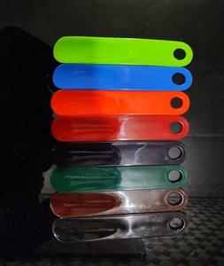 Cuerno de zapato de plástico portátil con ayuda de calcetín con mango, ayudante de elevación de zapatos para discapacitados, ayudante de zapato perezoso, herramientas de calzador de género - Product Image 4