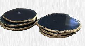 Ensemble de sous-verres en agate naturelle noire élégante-Tranches de pierre semi-précieuse naturelle pour une vie de luxe et des accents de maison élégants - Product Image 5