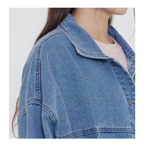 แจ็กเก็ตผ้ายีนส์มีกระดุมแบบลำลองของผู้หญิงสำหรับฤดูร้อนระบายอากาศลายสก็อตทรงหลวมซักเบาสำหรับฤดูใบไม้ร่วง - Product Image 1