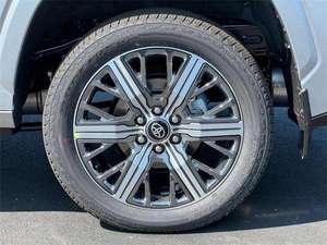 2024 para Sequoia Levin Turbo Color Plata Celestial 4.1-6L Gasolina 10KM V6 16V 5 Plazas Tamaño de Neumático R21 Cuero Izquierdo - Product Image 2