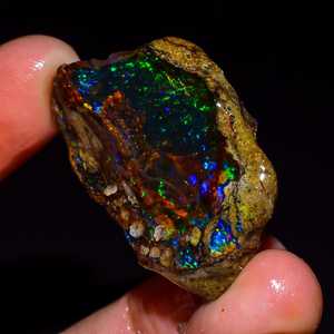 Rare Black Rainbow Ethiopian Fire Opal Rough Genuine Welo Fire Opal Raw For Pendant Jewelry Gift For Christmas By Zubeda Gems - Product Image 2