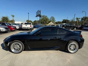 Toyota GR86 Premium 2023 Usado en Venta - Product Image 4